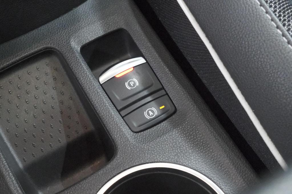 Renault Captur 1.6 e-tech full hybrid 145 techno | panoramadak | camera | a
