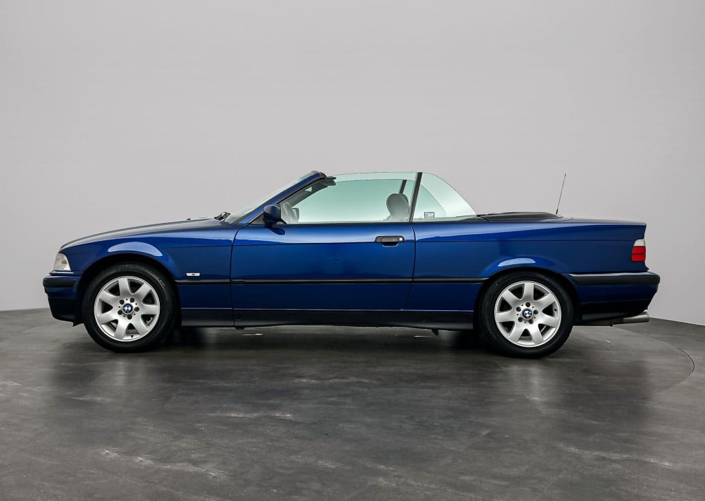 BMW 3-serie cabrio 318i executive