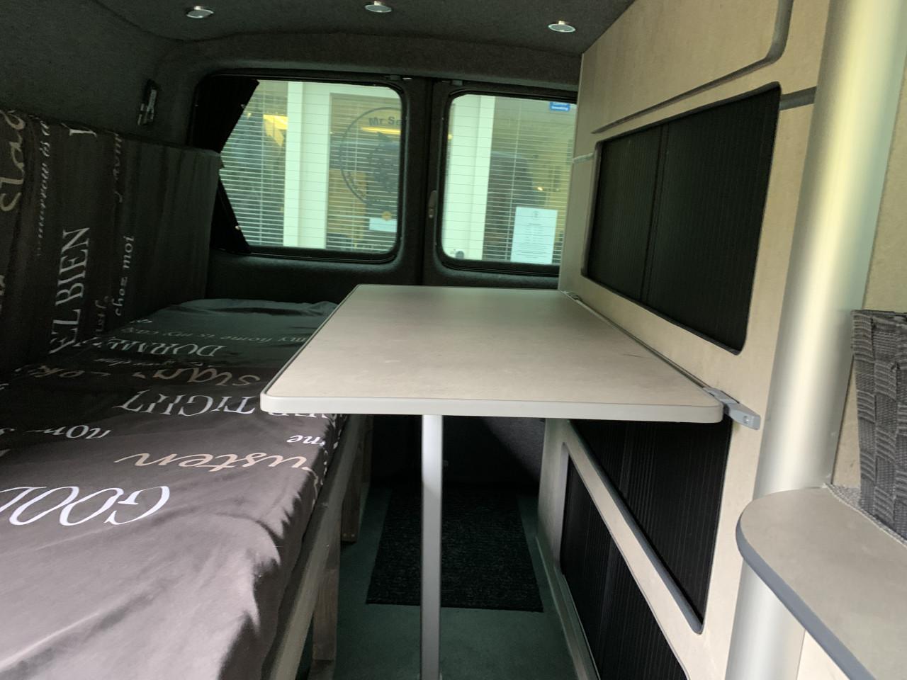VW T5 Stealth Camper