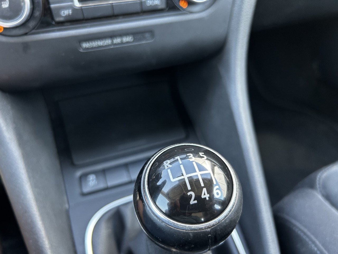 Volkswagen Golf 1.4 TSI Highline/APK/CARPLAY/AIRCO/STOELV.