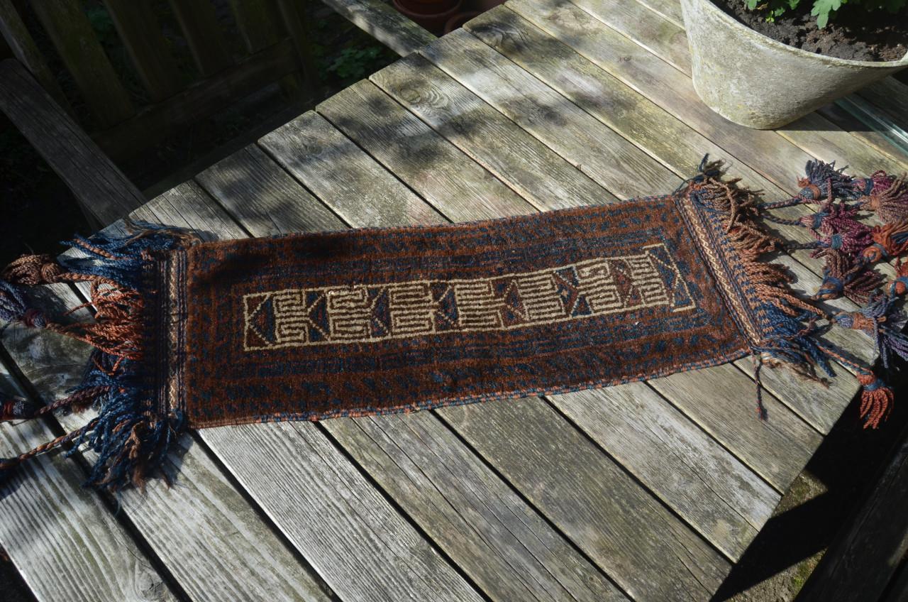 Klein tapijt of weefwerk uit Centraal-Azië (Afghanistan/Turkmenistan)