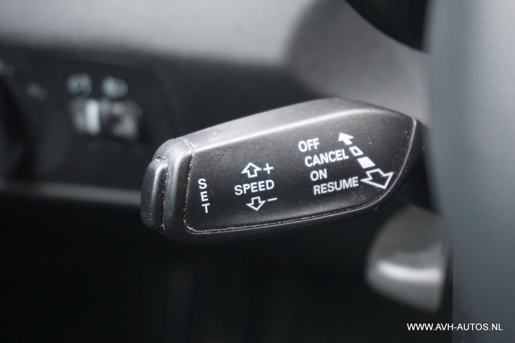 Audi A1 sportback 1.0 tfsi sport pro line