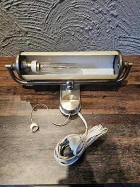 Vintage Wandlamp, pianolamp, messing met ivoor kleurig glas