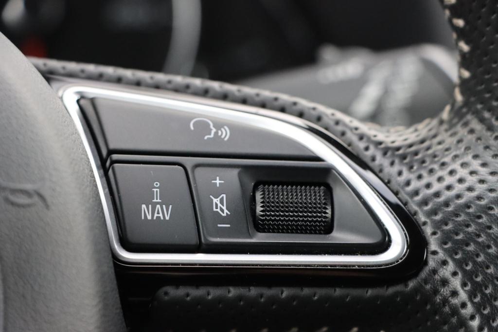 Audi Q5 2.0 tfsi quattro adrenalin sport s-line 230pk tiptronic