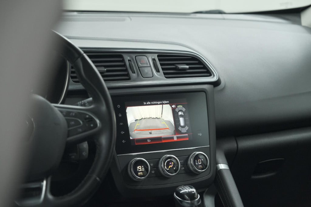 Renault Kadjar tce 140 intens | trekhaak | camera | dodehoek | pack leder |