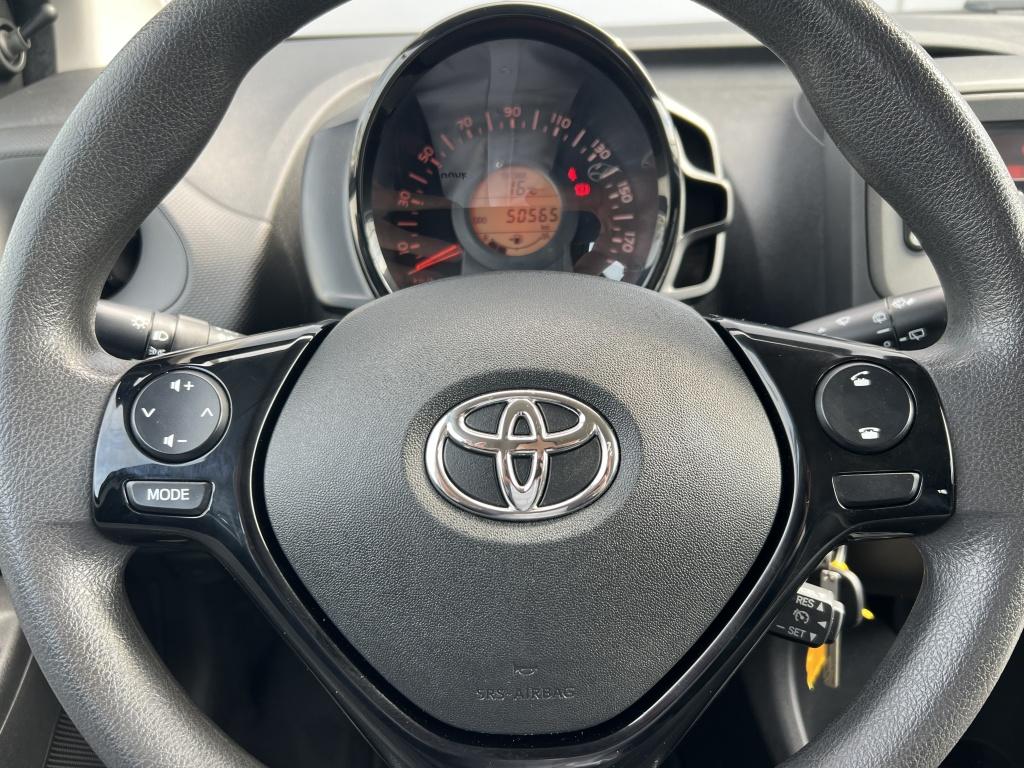 Toyota Aygo 1.0 vvt-i x-fun