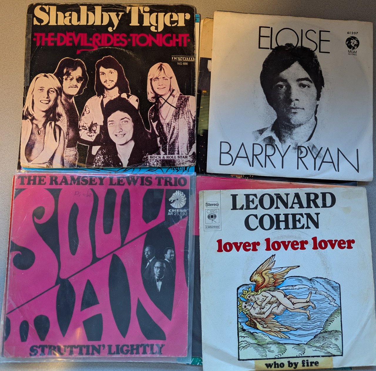 Partijtje Jukebox vinyl singles ( 16 stuks )
