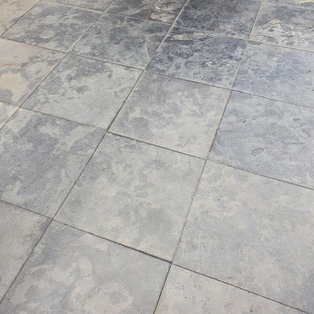 Chinees hardsteen 50x50cm 150 m2