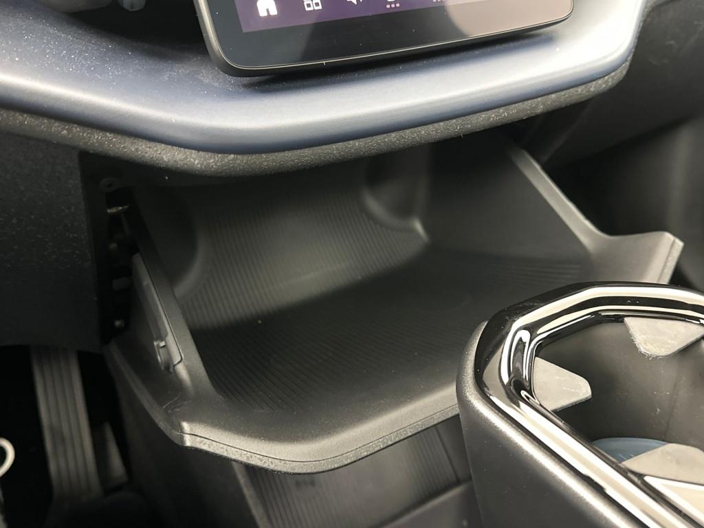 Volvo Ex30 extended range ultra