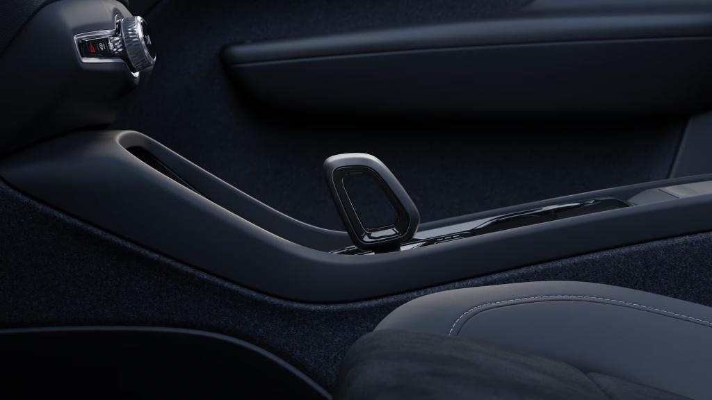 Volvo Ec40 extended range ultra dark europa