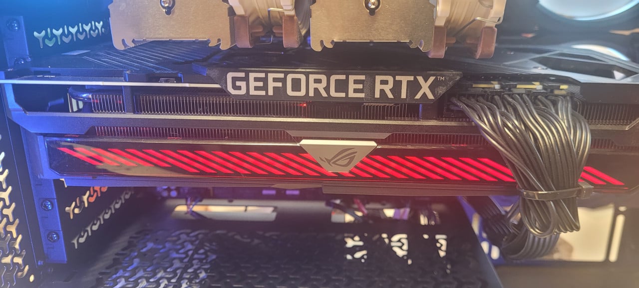 High-end game pc – Ryzen 7 5800X / 3070 Ti / 32GB