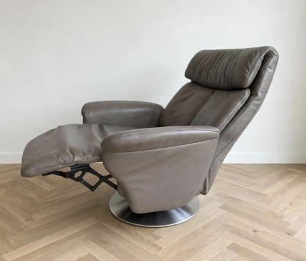 Meubelzorg sta op stoel en relax fauteuil, maat XL/XXL, taupe
