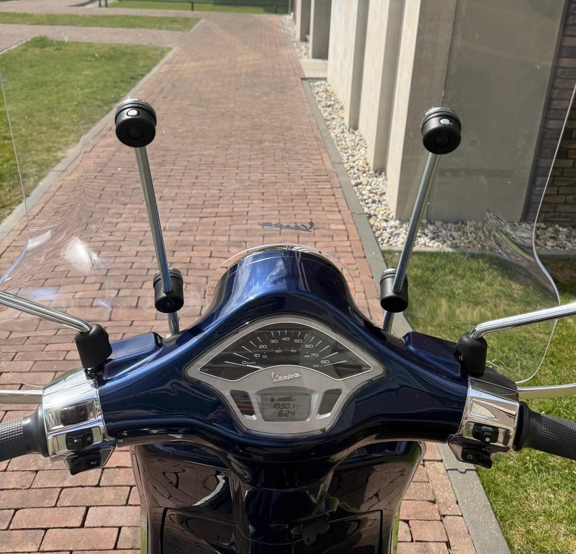 Vespa Primavera - Nieuw gekocht bij Motoport - Beurt gehad!