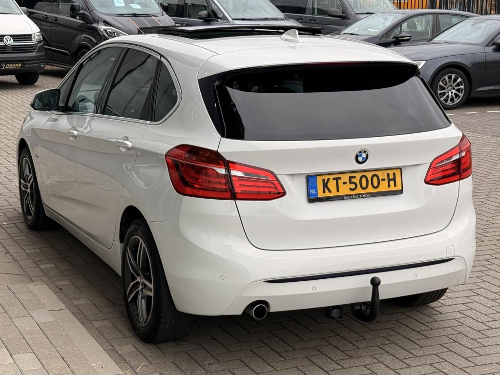 BMW 2-serie active tourer 216d centennial sport line | pano | trekhaak | st