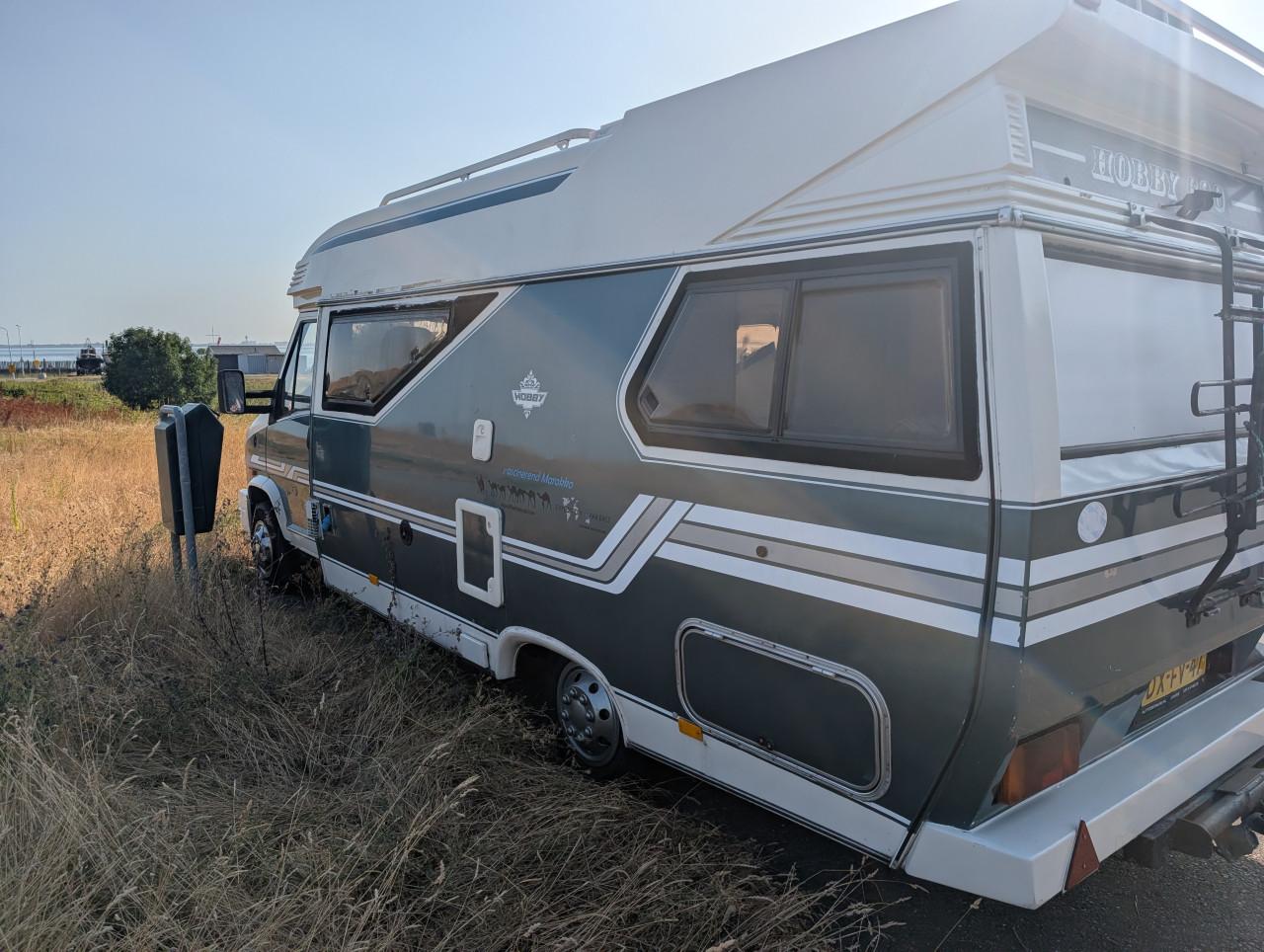 Camper