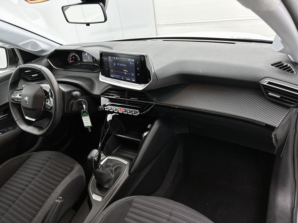 Peugeot 208 75 pk style | rijklaar | parkeersensoren | apple carplay | crui