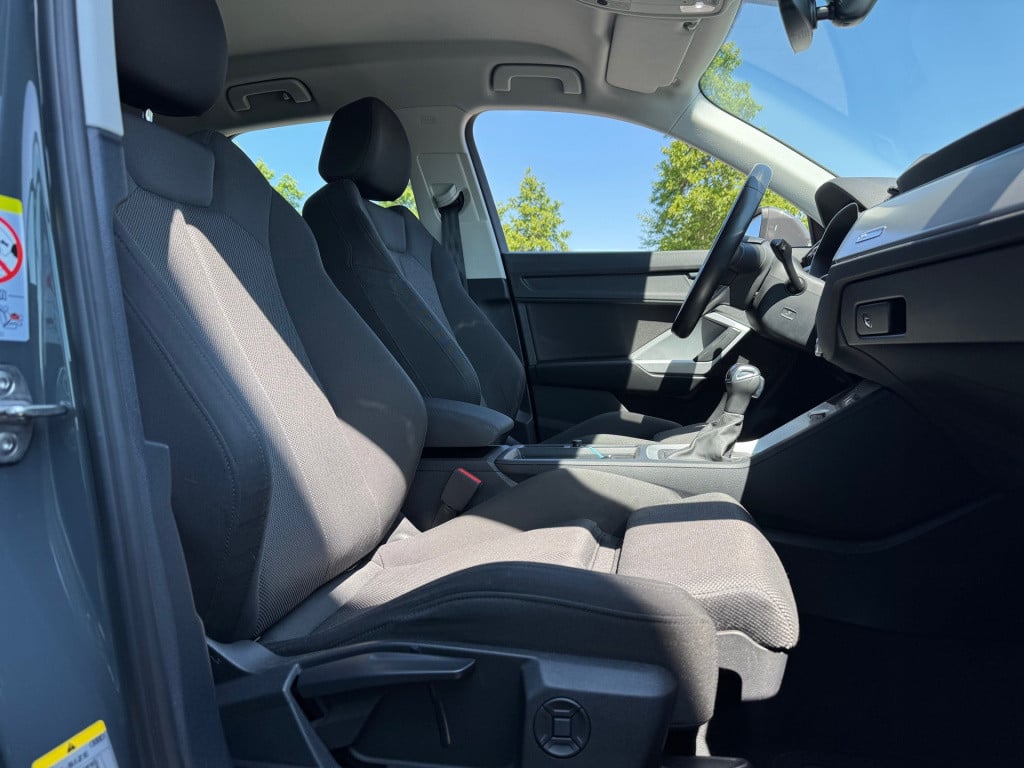 Audi Q3 35 tfsi advanced * matrix led * keyless * trekhaak