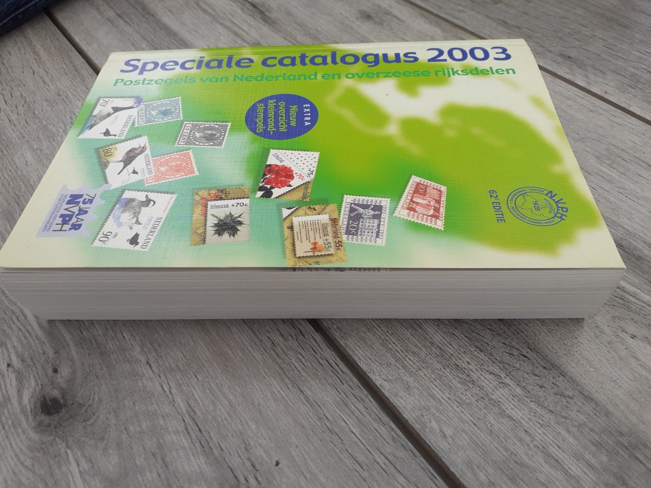 Catalogus postzegels 2 x