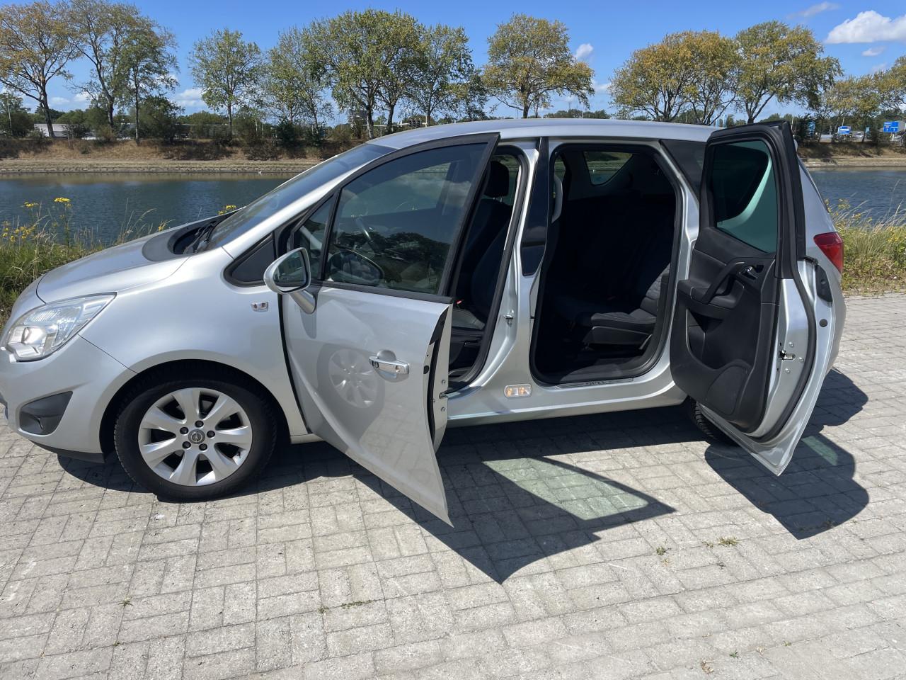 Opel meriva 1.4 turbo Cosmo