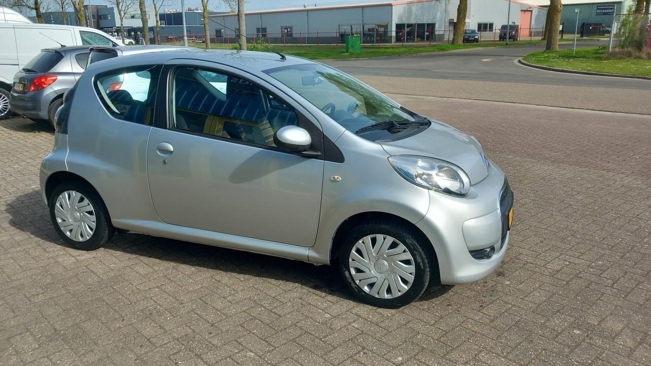 Citroen C1 1.0 12v Ambiance 3deurs bj:2011 airco apk 2027 !!! i.z.g.st