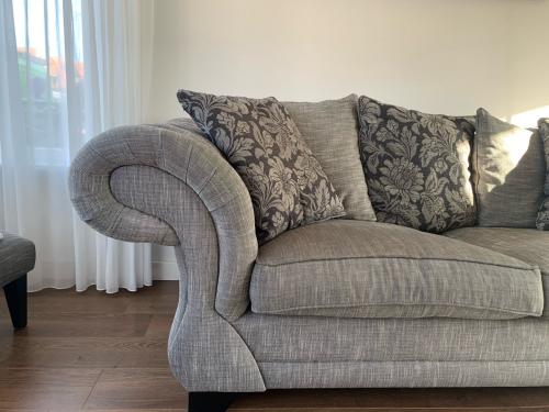 Mooie bank net losse Kussens