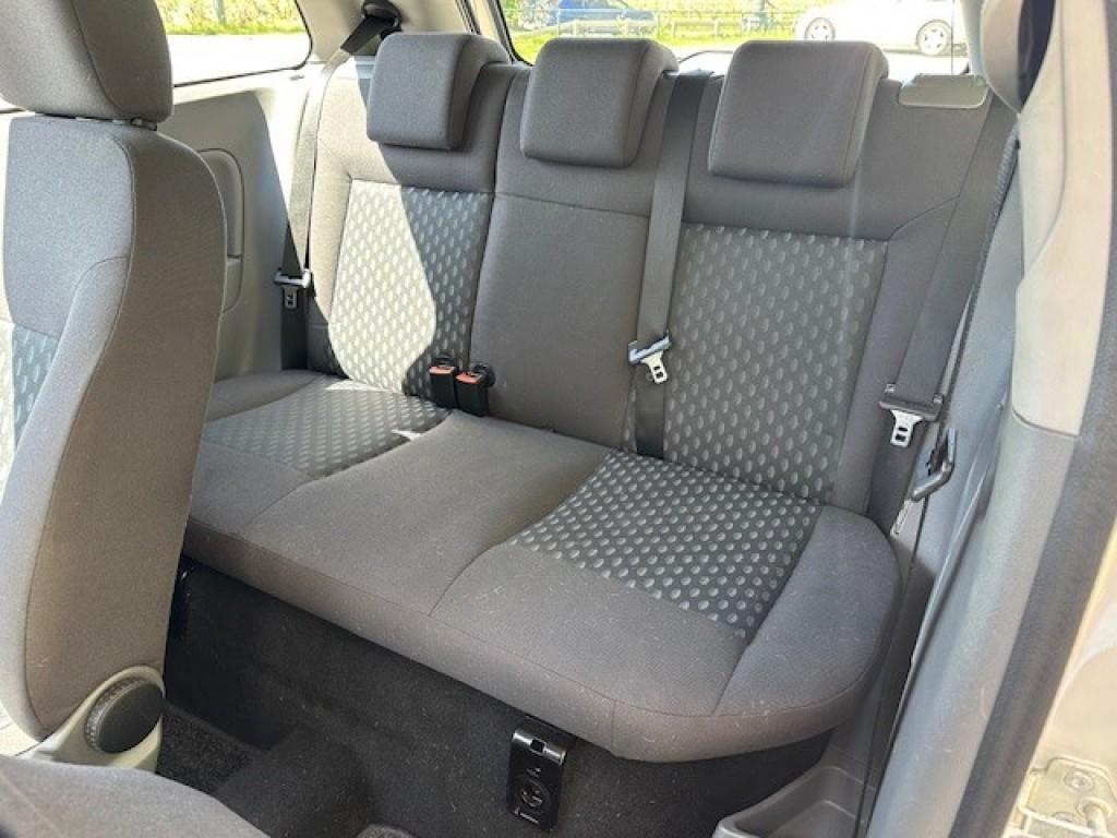 Ford Fiesta 1.4 - 16v trend automaat