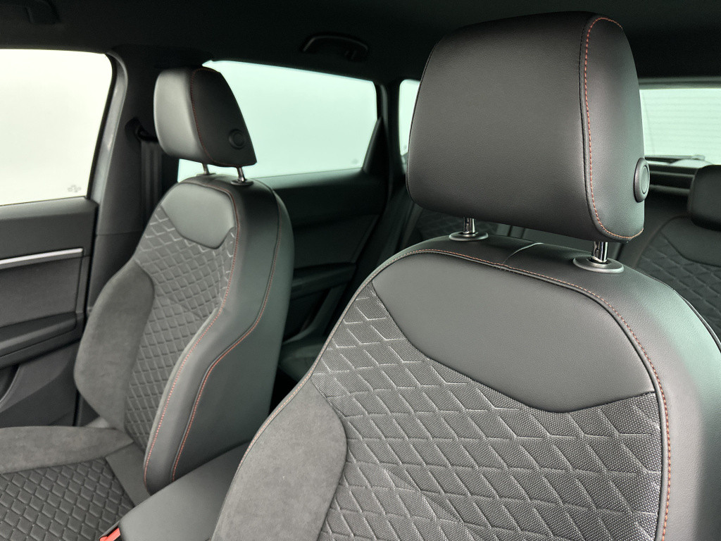 Seat Ateca 1.5 tsi 150 7dsg fr business intense | achteruitrijcamera | airc