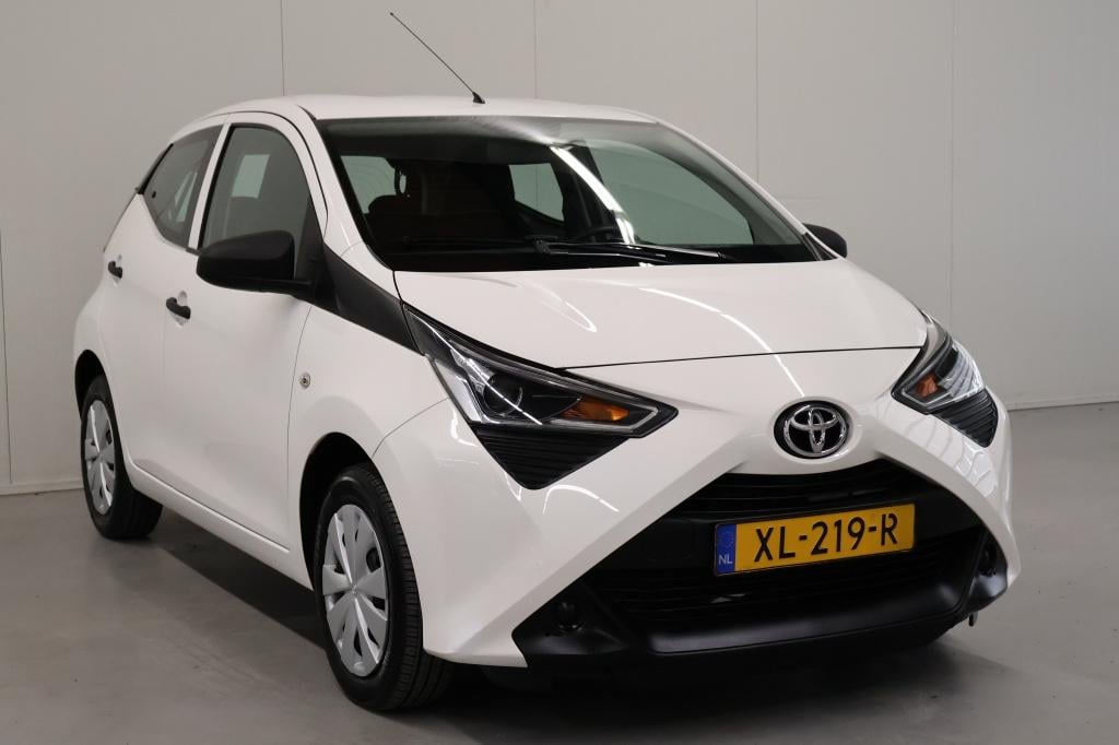 Toyota Aygo 1.0 vvt-i x-fun