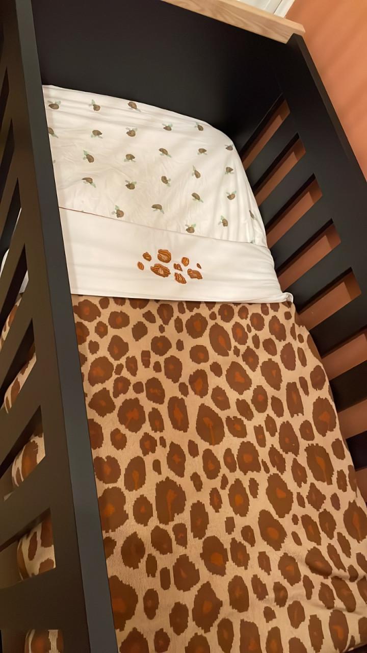 TMF Kinderkamer: Commode en Ledikant (incl. matras)