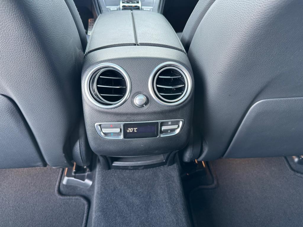 Mercedes-Benz Glc 250 4matic amg automaat / panoramaschuifdak / elektrische