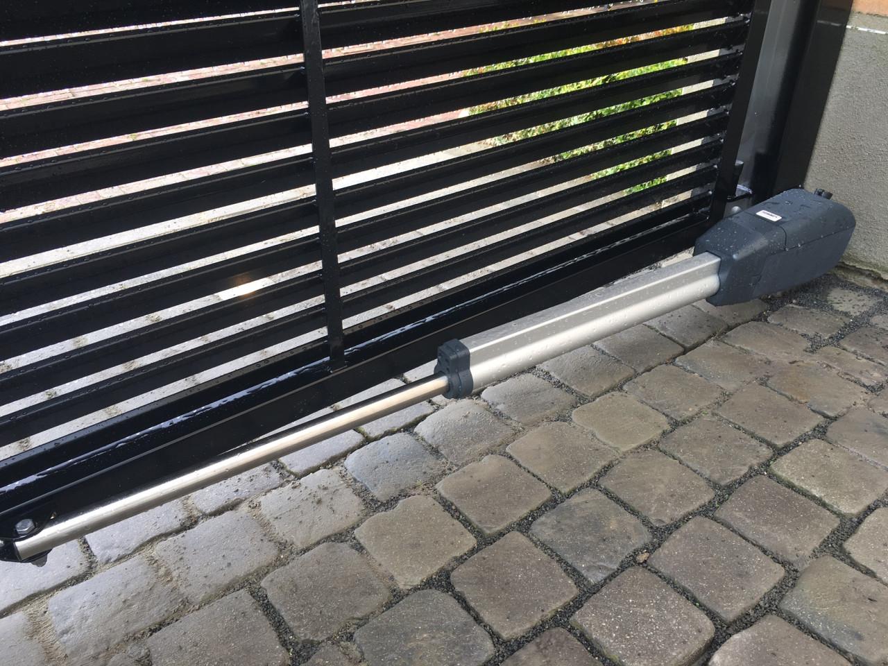 Schuifpoorten - Inrijpoorten en Automatische poorten.