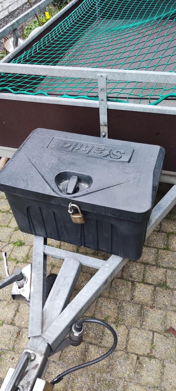 Goede nette aanhanger 190 x 120 + reserve wiel, bergbak, net, disselslot