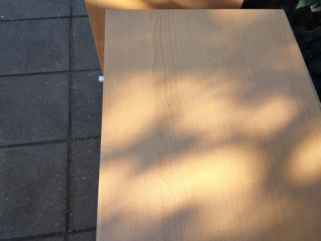 Twee kastjes (gratis)
