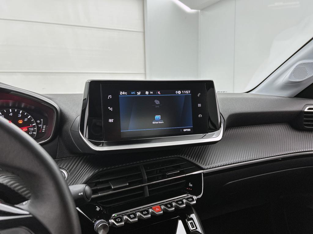 Peugeot 208 100pk allure pack | rijklaar | keyless | camera | stoelverwarmi