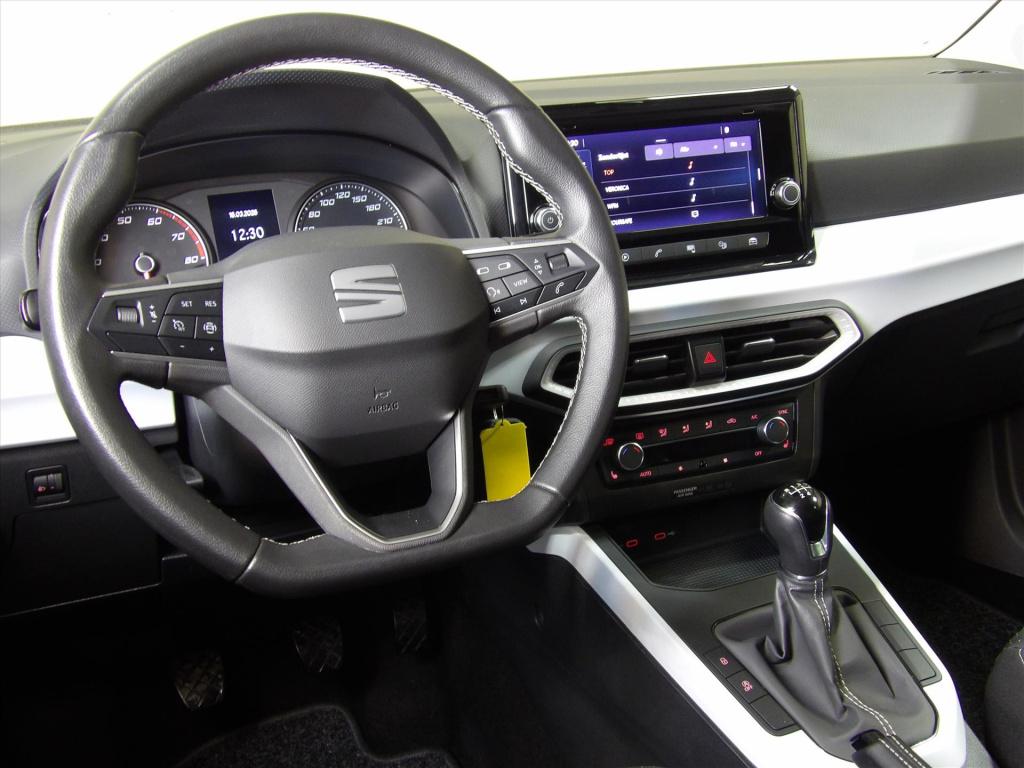 Seat Arona 1.0 tsi 95pk style business intense