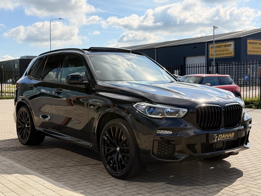 BMW X5 xdrive45e high executive | pano | sky lounge | stoelventilatie | luc
