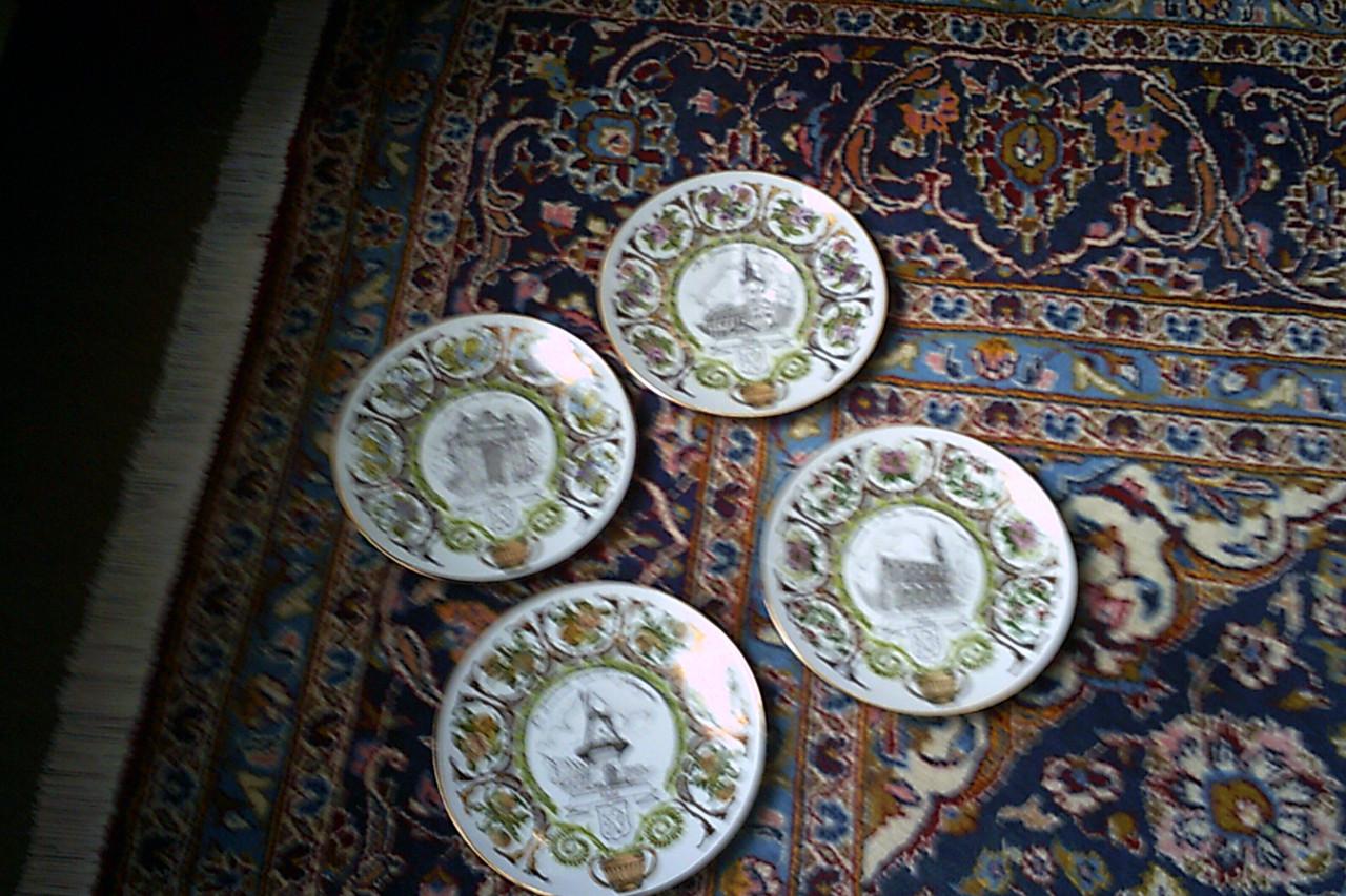 SIERBORDEN Hulst - porselein - uitgiftejaar 1994 - 4-jaargetijden.