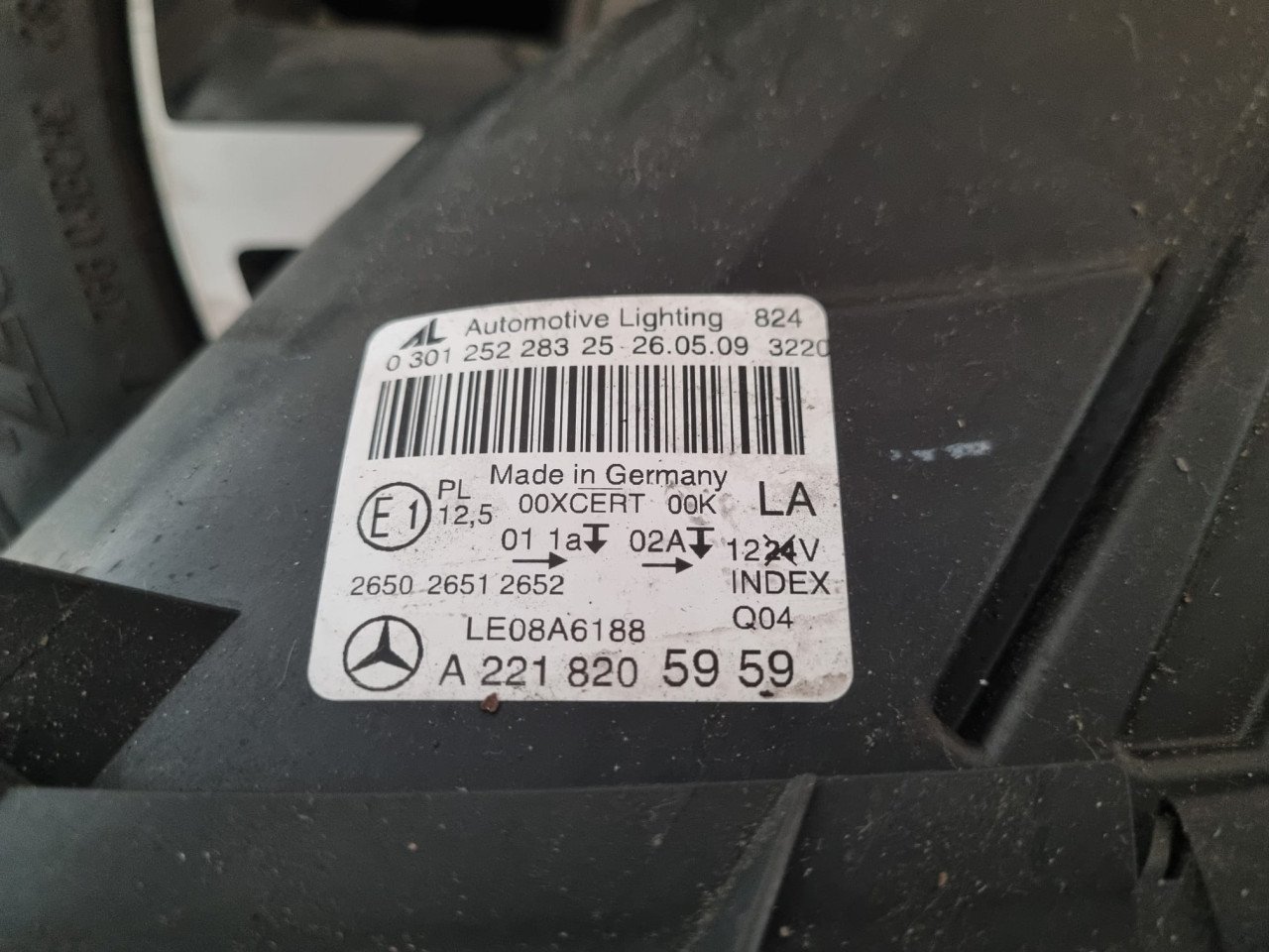 MERCEDES BENZ S-CLASS Koplamp