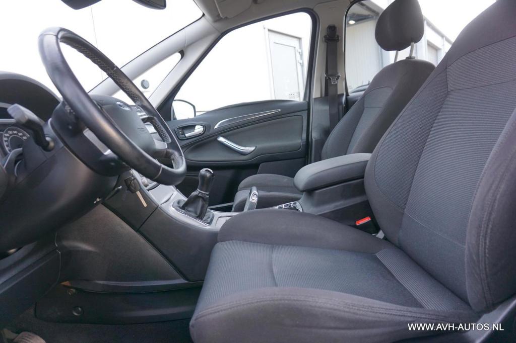 Ford S-Max 2.0-16v