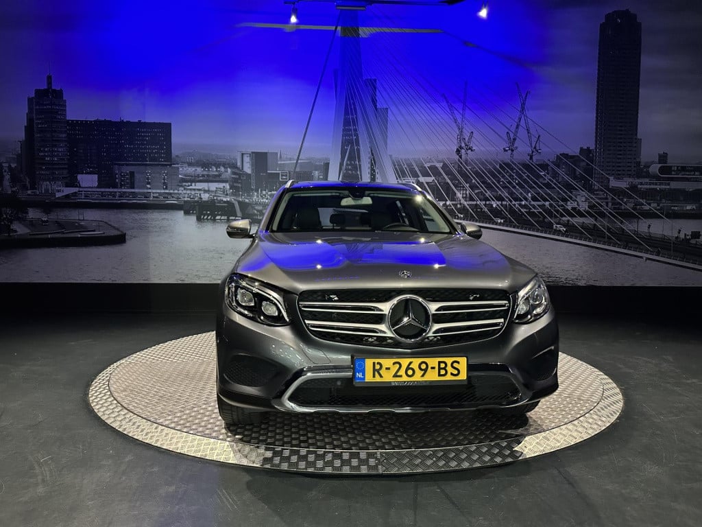 Mercedes-Benz Glc 250 4matic premium plus *panoramadak*