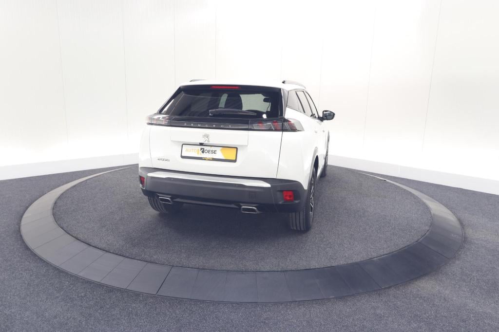 Peugeot 2008 puretech 130 allure | camera | adaptieve cruise control | stoe