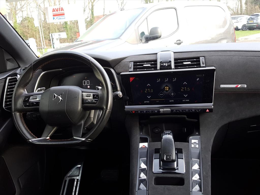 Ds Ds 7 crossback executive 1.6t-180pk automaat(eat8) navigatie | apple car