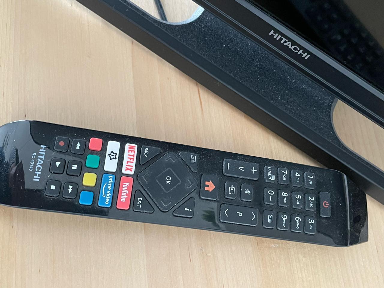 Hitachi 32 inch Smart TV