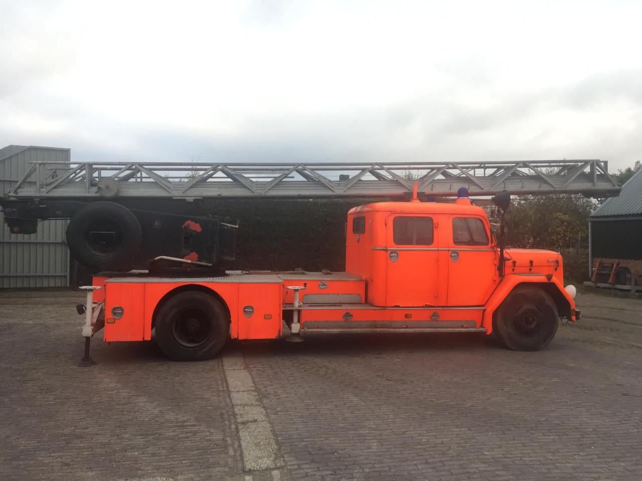 Te koop brandweer ladder auto bouwjaar 1963