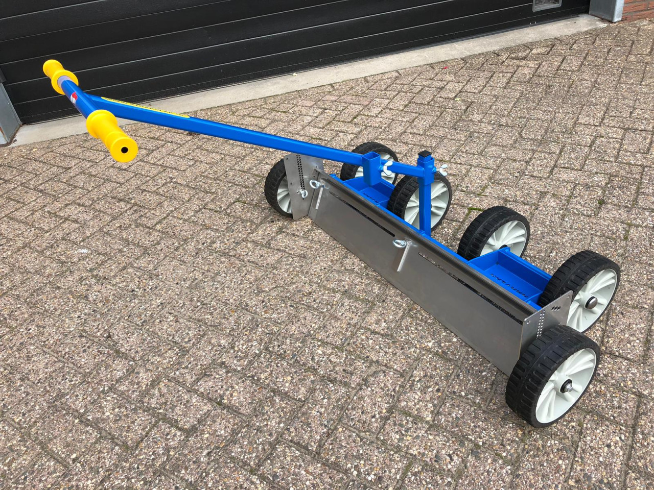 NIEUW!! Keeroo strakvlak-machine, egalisatieschuif tbv grovere ondergronden