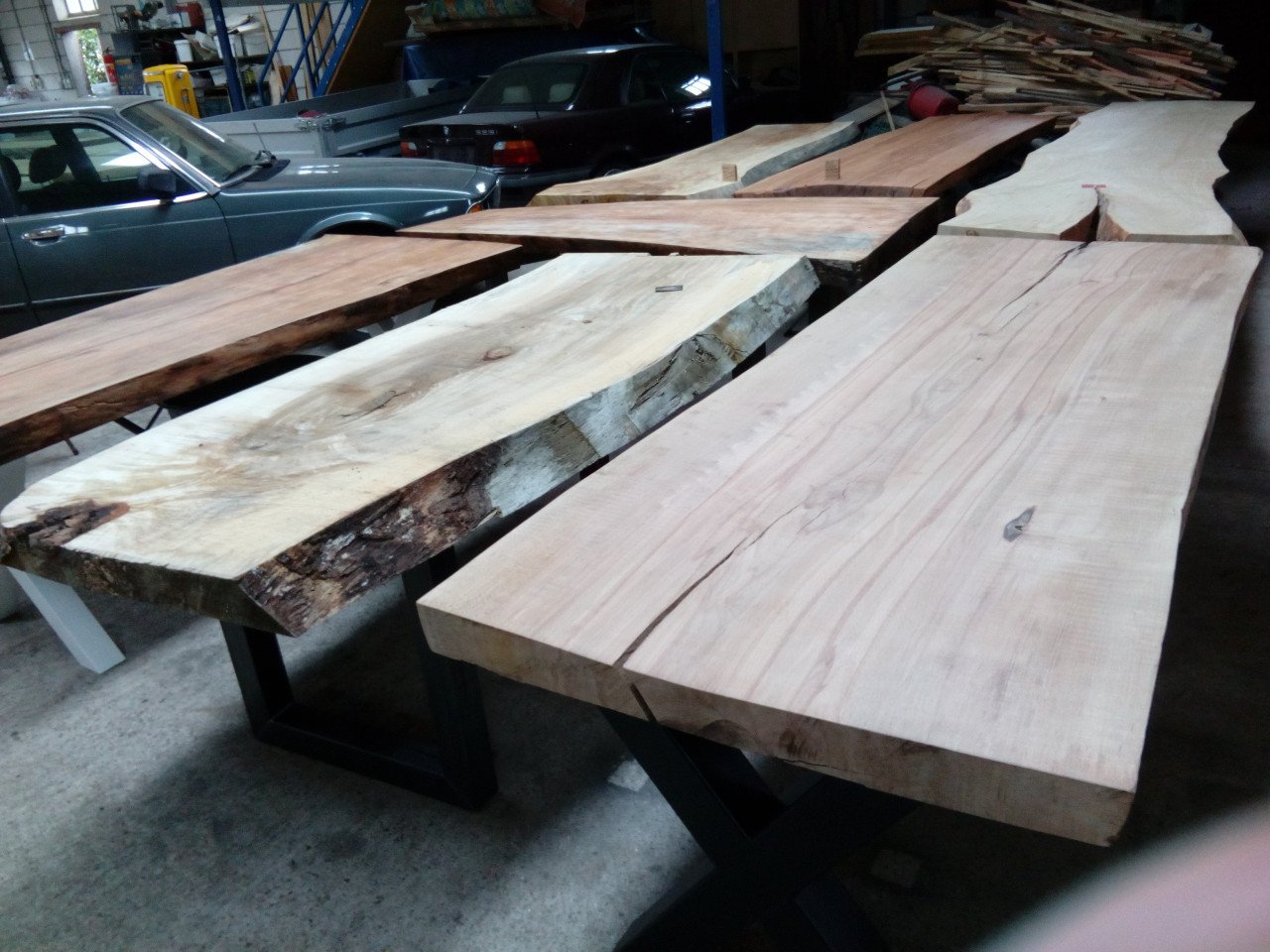 Planken Tafelbladen decoratie Boomstamtafels Bar Salon Zitbank