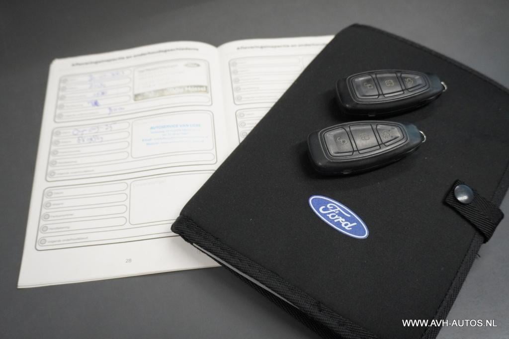 Ford B-max 1.0 ecoboost titanium