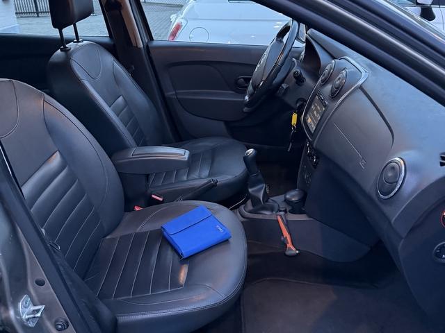 Dacia Logan mcv 0.9 tce prestige leder | airco | trekhaak | parkeersensoren