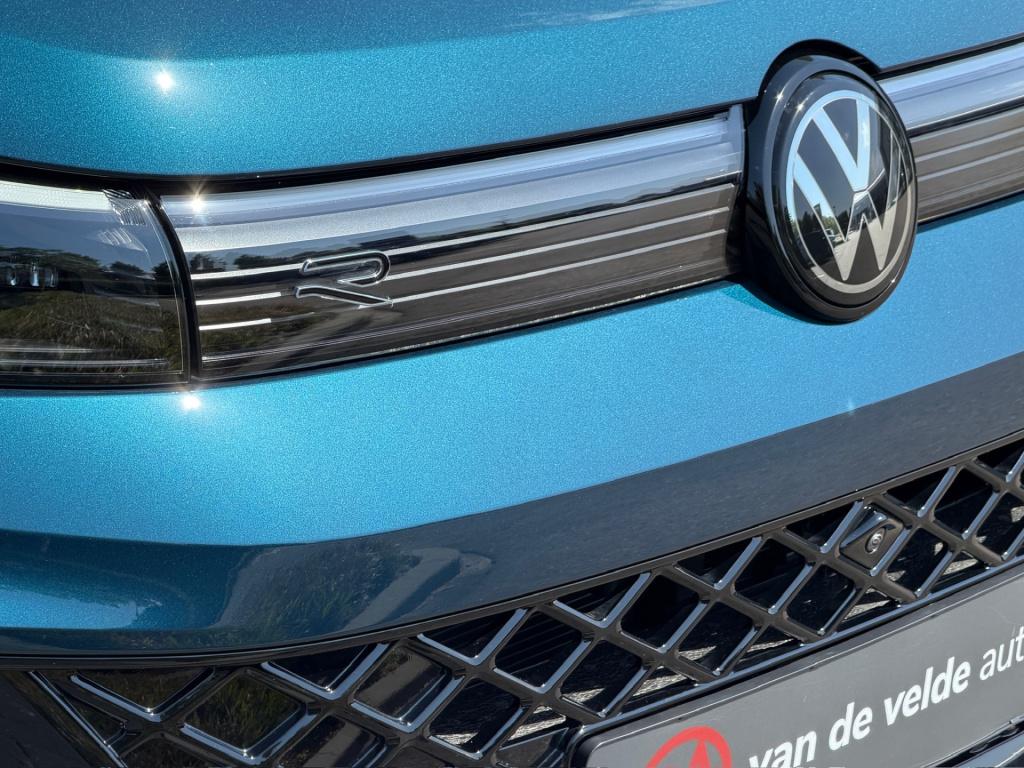 Volkswagen Tiguan 1.5 etsi 150pk dsg r-line | black line | 360 camera | sta