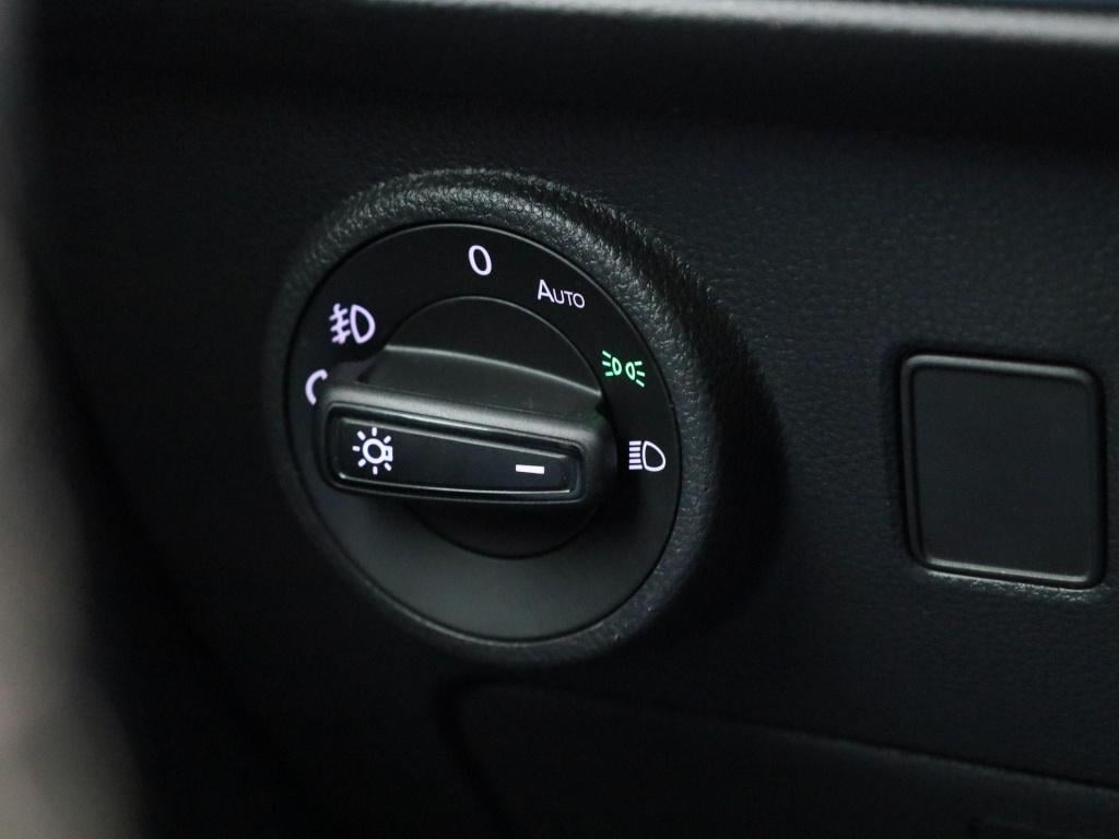 Seat Ateca 1.5 tsi style business intense | navigatie | apple carplay / and